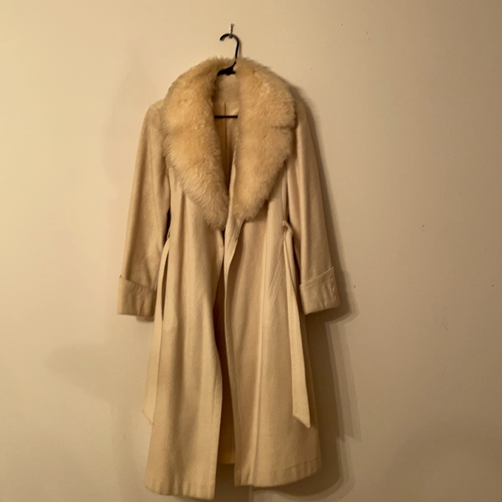 Vintage winter white and wool faux fur silk lined jacket